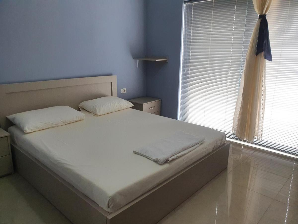 Villa Luiza Sarandë Exterior foto