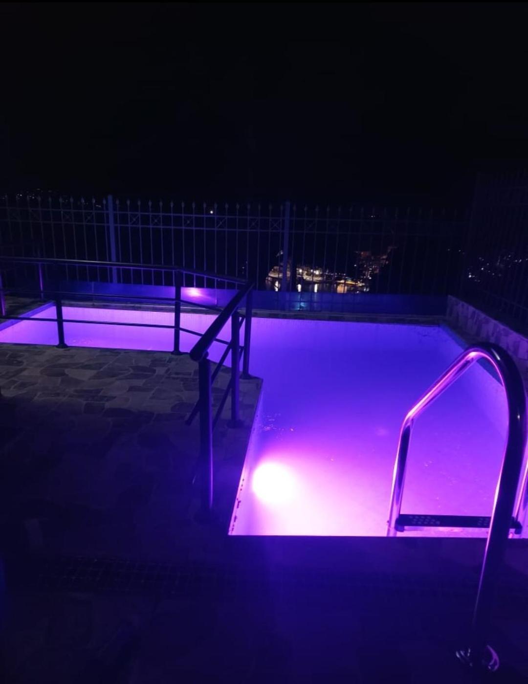 Villa Luiza Sarandë Exterior foto